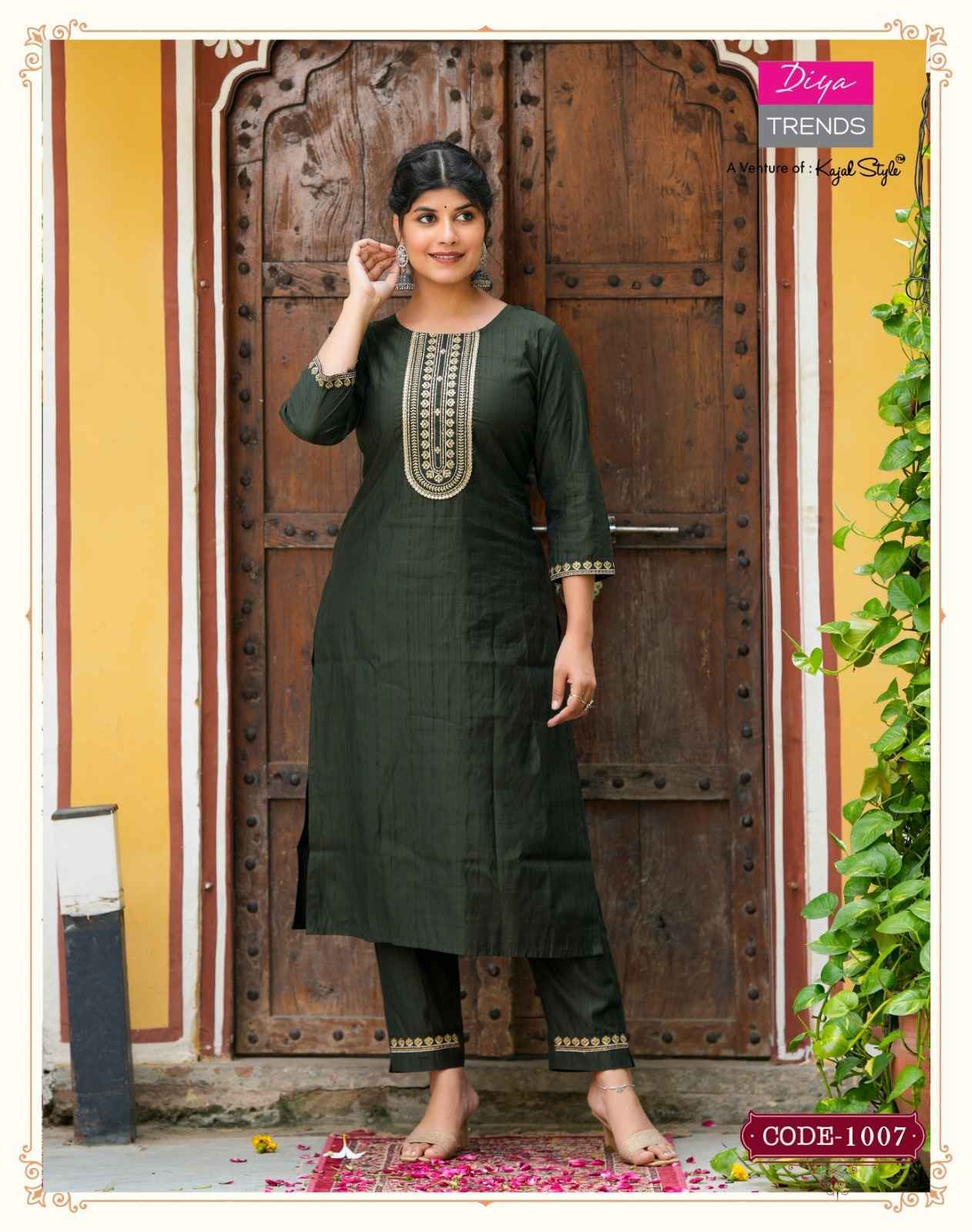 Diya Trends Satrangi Muslin Kurti Combo 10 pcs Catalogue - Surat Wholesale Market