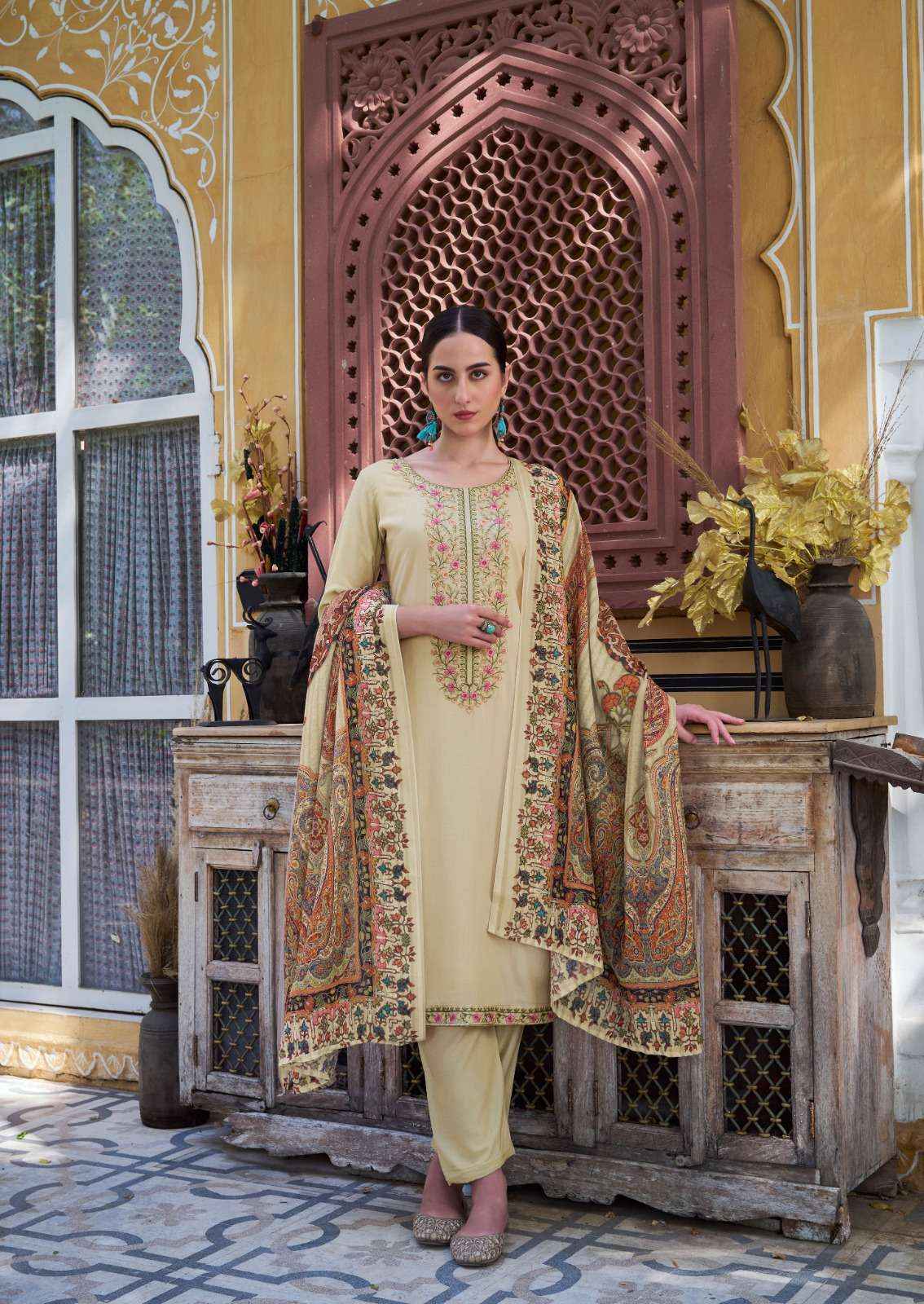 THE HERMITAGE SHOP BEGUM RAYON DESIGNER SUITS ( 5 PCS CATALOG )