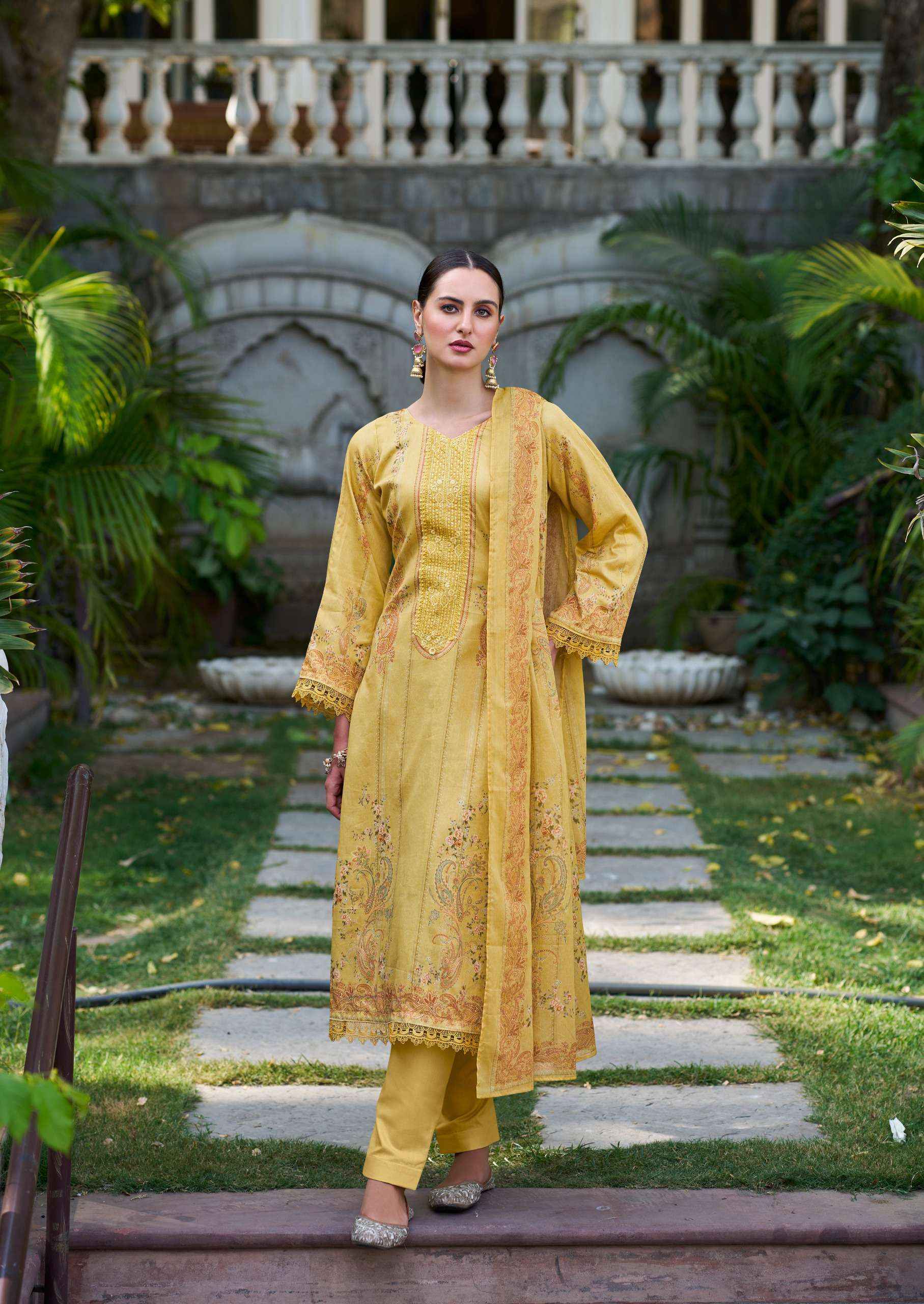 THE HERMITAGE SHOP SHAMIANA LAWN COTTON DESIGNER SUITS ( 6 PCS CATALOG )