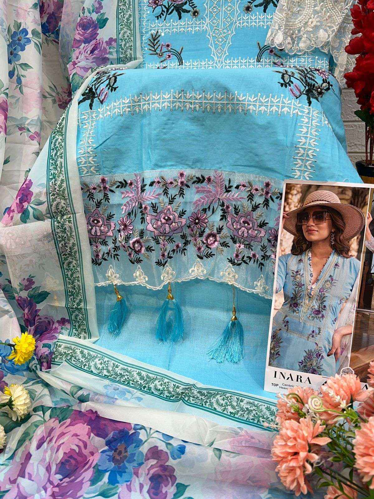 ZAHA INARA VOL 1 COTTON HEAVY EMBROIDERY DESIGNER PAKISTANI SUIT ( 5 PCS CATALOG )