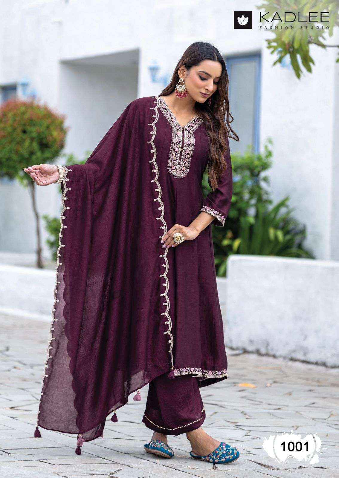Kadlee Fashion Afsaana Wholesale Vichitra Designer Kurti Combo ( 4 Pcs Catalogue )