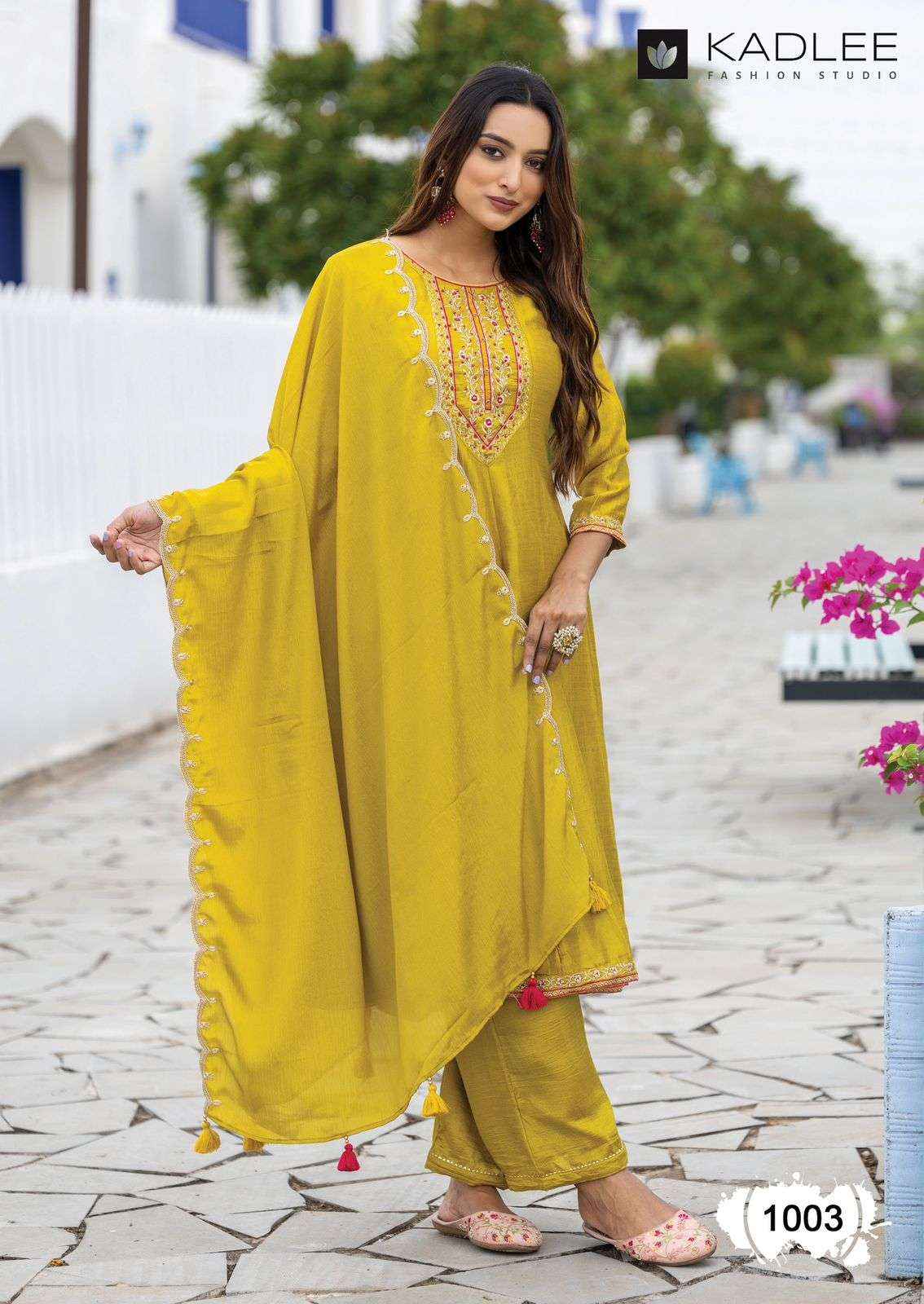 Kadlee Fashion Afsaana Wholesale Vichitra Designer Kurti Combo ( 4 Pcs Catalogue )