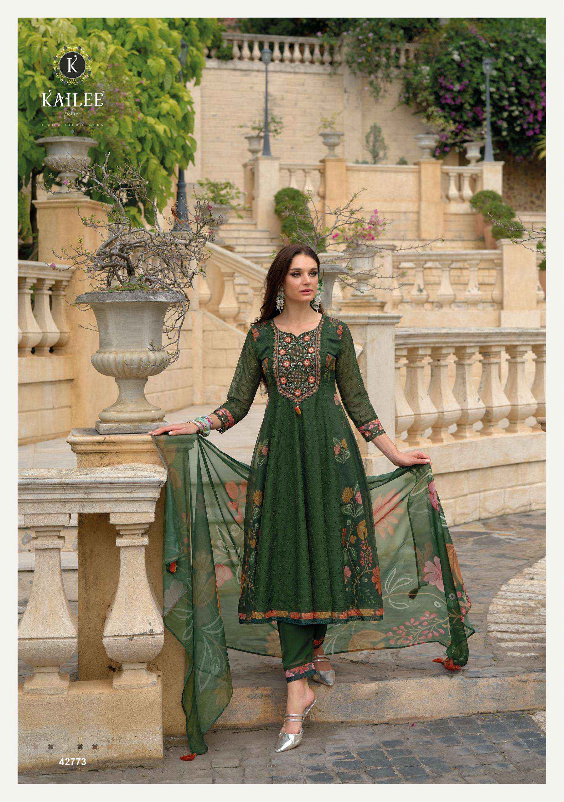 KAILEE FASHION MERAKI WHOLESALE CHIKNAKARI DESIGNER ANARKALI SUIT ( 6 PCS CATALOGUE )