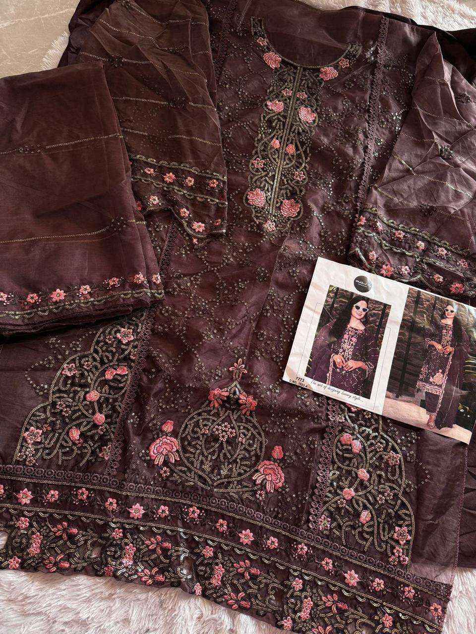 MEHBOOB TEX DESIGN NO - 1523 ABCD ORGANZA HEAVY EMBROIDERED HAND WORK PARTY WEAR SUIT WHOLESALE PRICE ( 4 PCS CATALOG )