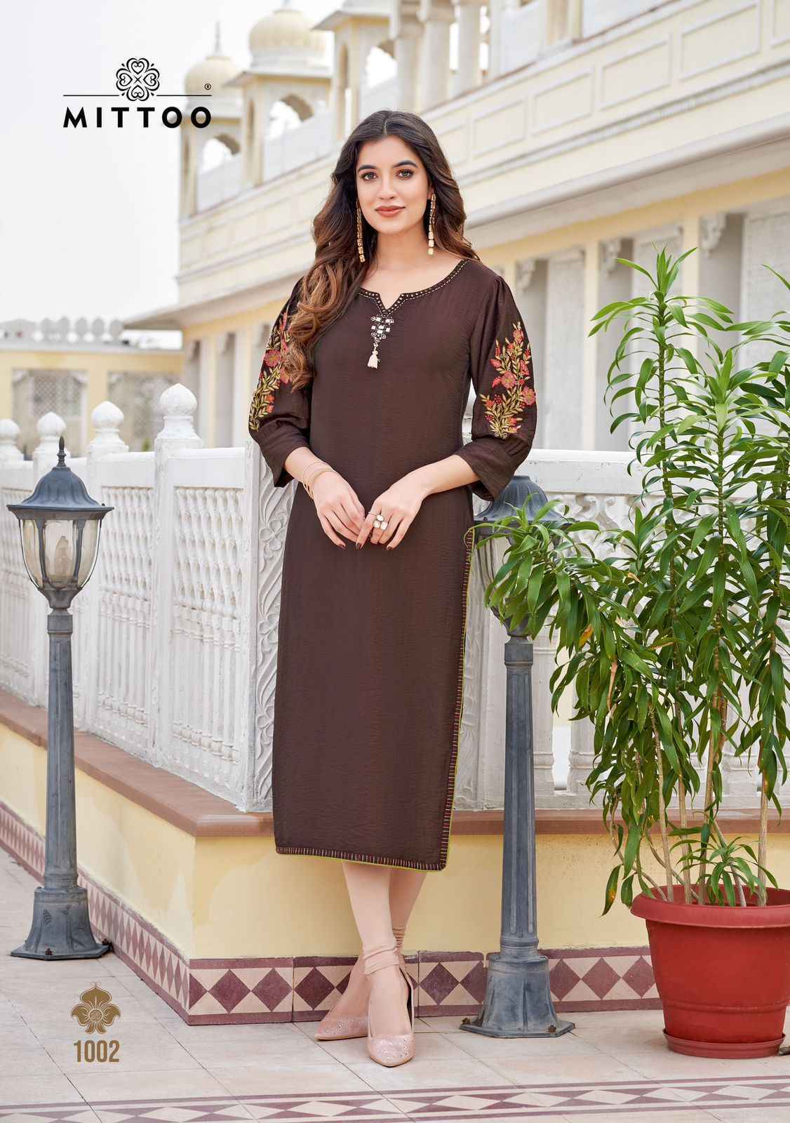 Mittoo Fashion Kaamiya Rayon Kurti ( 6 pcs Catalogue )