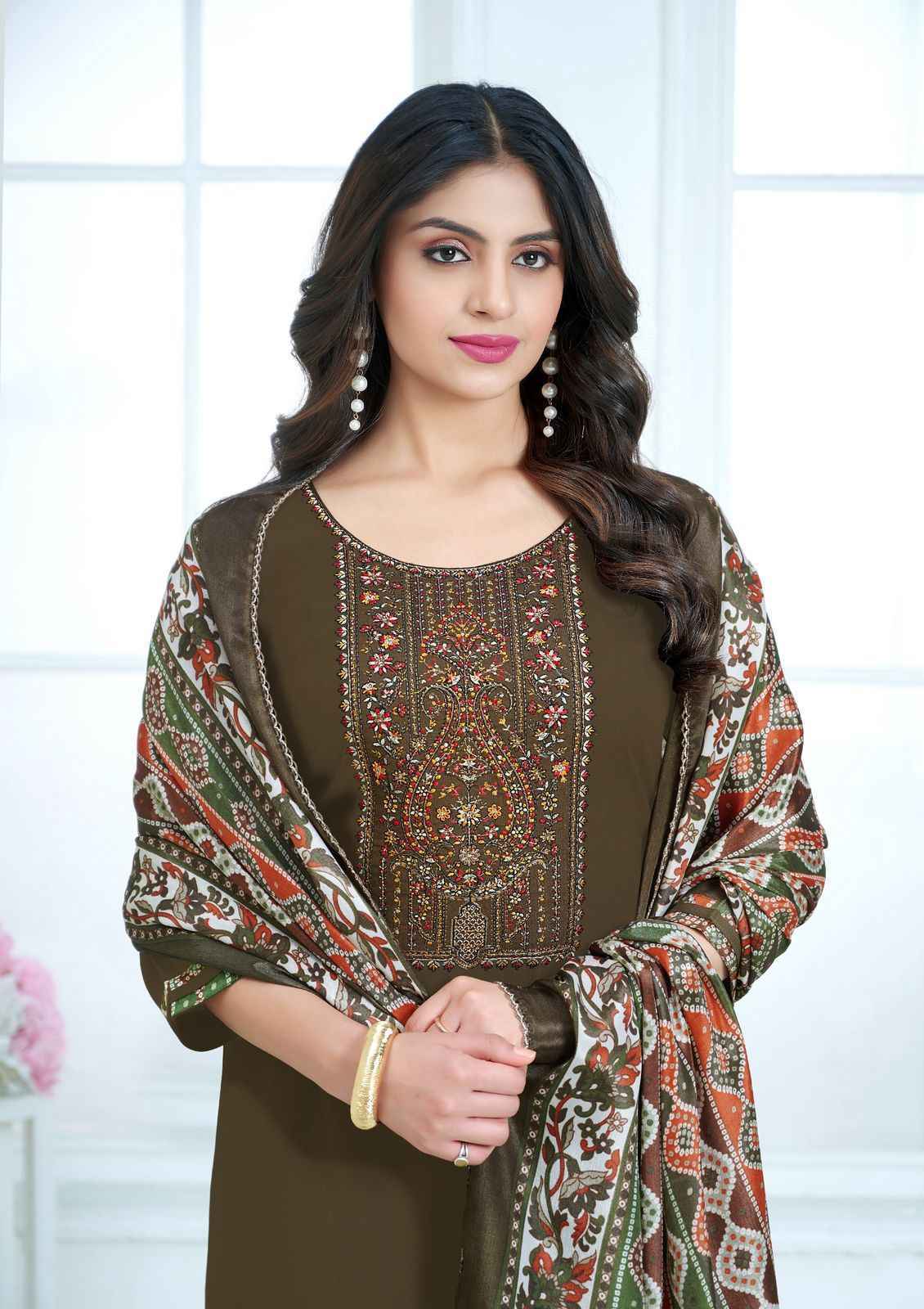 Hala Nigaar Vol 2 Rayon Suits Latest Catalog Online Shopping ( 8 pcs Catalogue )