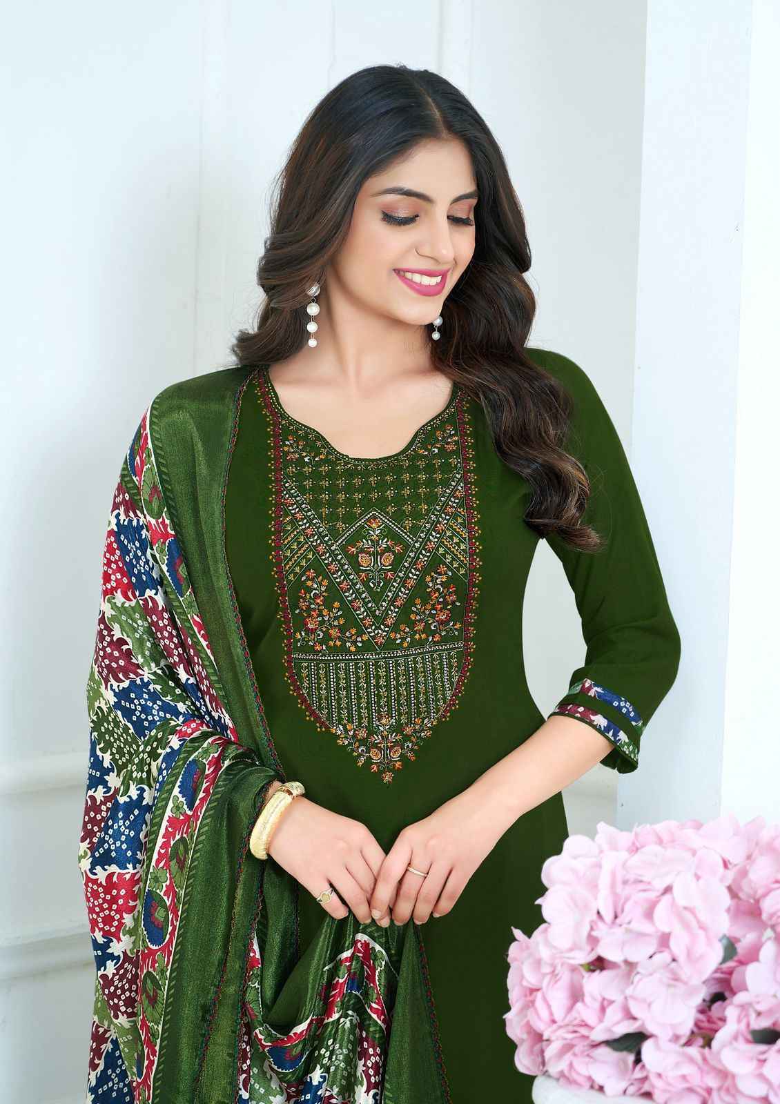 Hala Nigaar Vol 2 Rayon Suits Latest Catalog Online Shopping ( 8 pcs Catalogue )