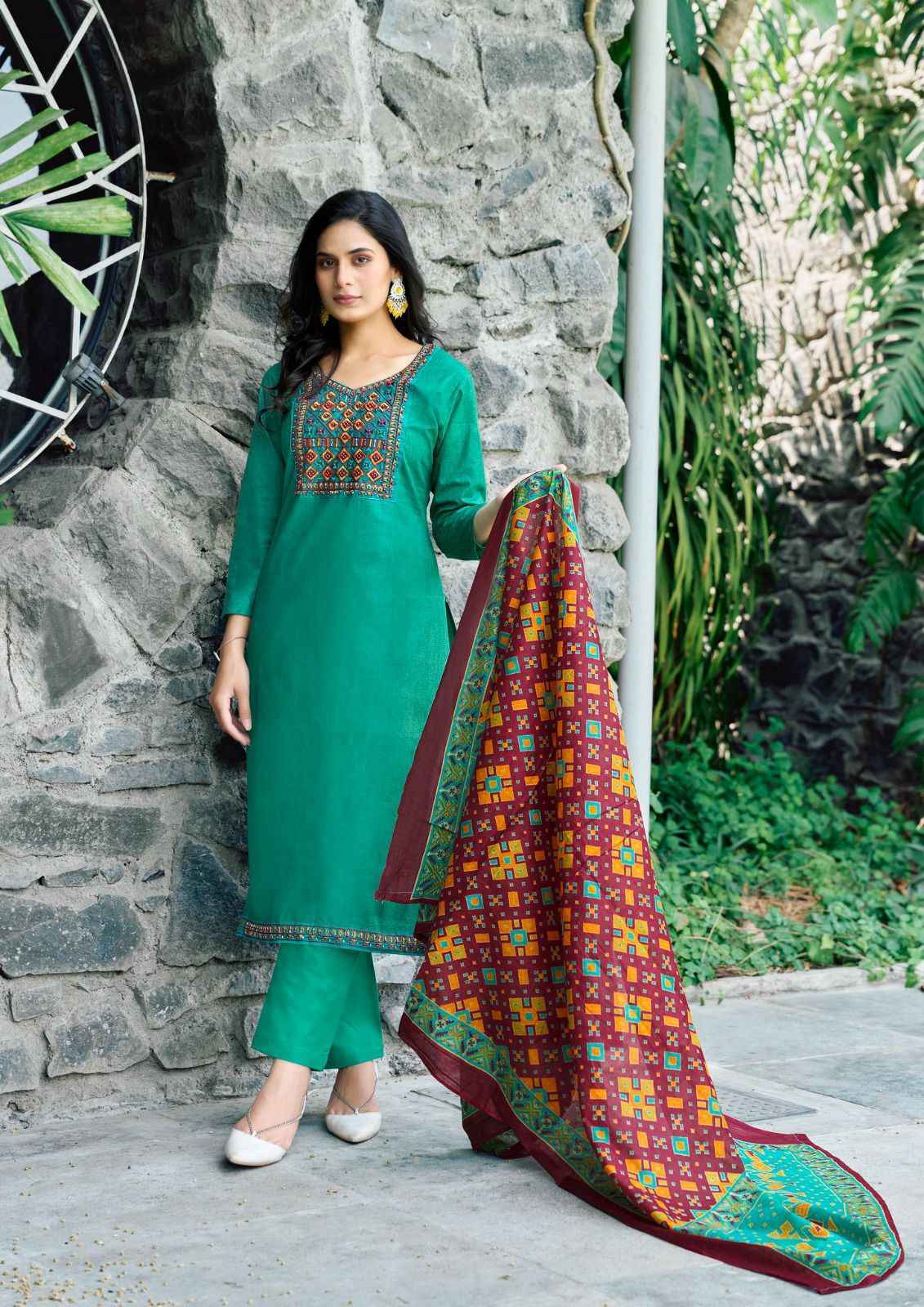 Yashika Shanaya Cotton Salwar Kameez Online Shopping Surat ( 8 pcs Catalogue )