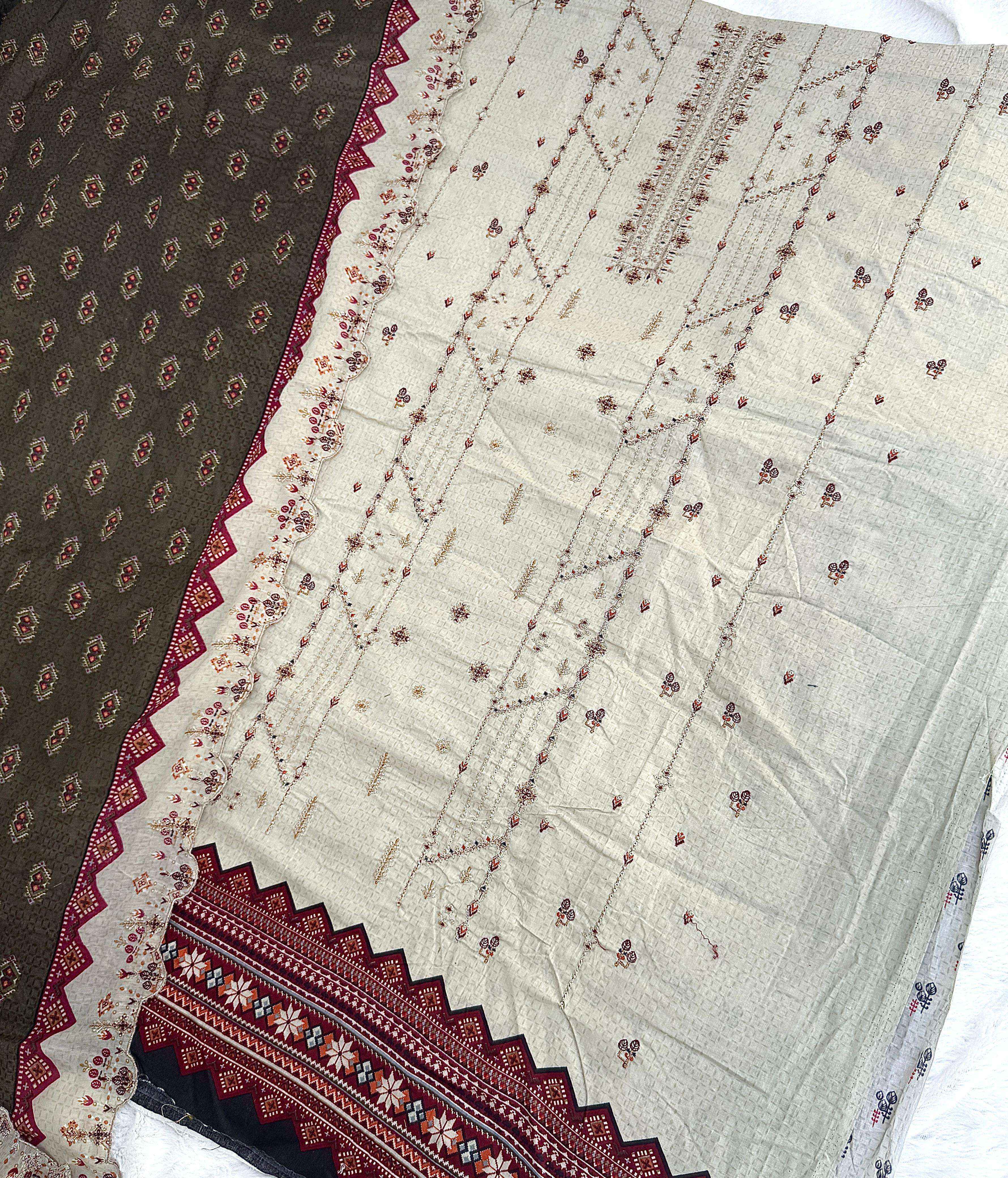 Jihan Crafted Elegance Vol 2 Lawn Dress Material Wholesale Price ( 4 pcs Catalogue )