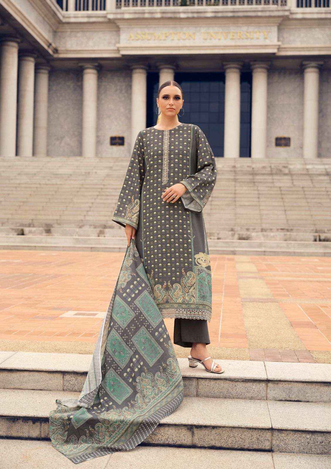 THE HERMITAGE SHOP PAISELY VISCOSE FANCY EMBROIDERY WORK SUIT ( 6 PCS CATALOGUE )