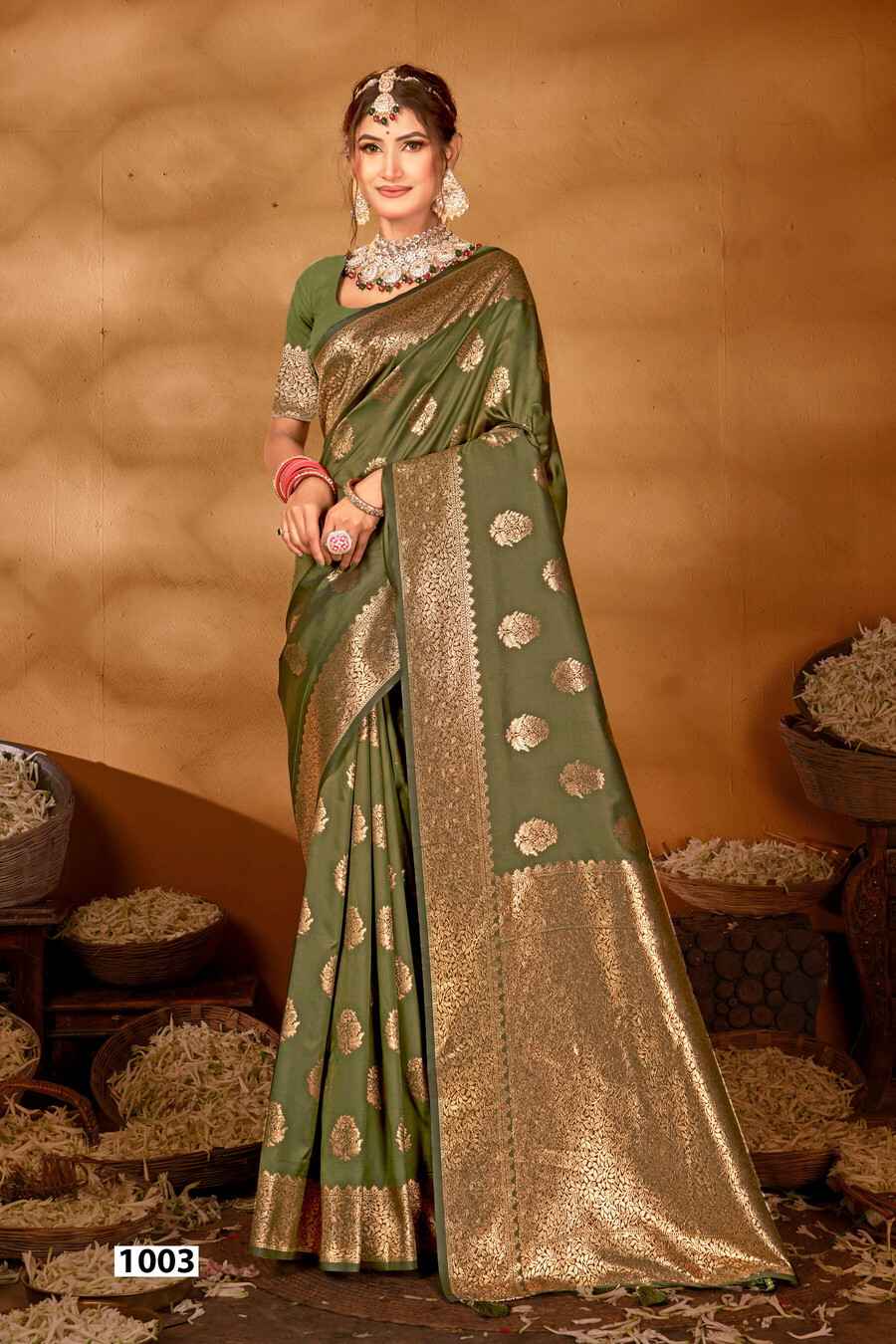 Saroj Samaira Silk Vol 1 Traditional Silk Saree Wholesale Rate ( 4 Pcs Catalog )