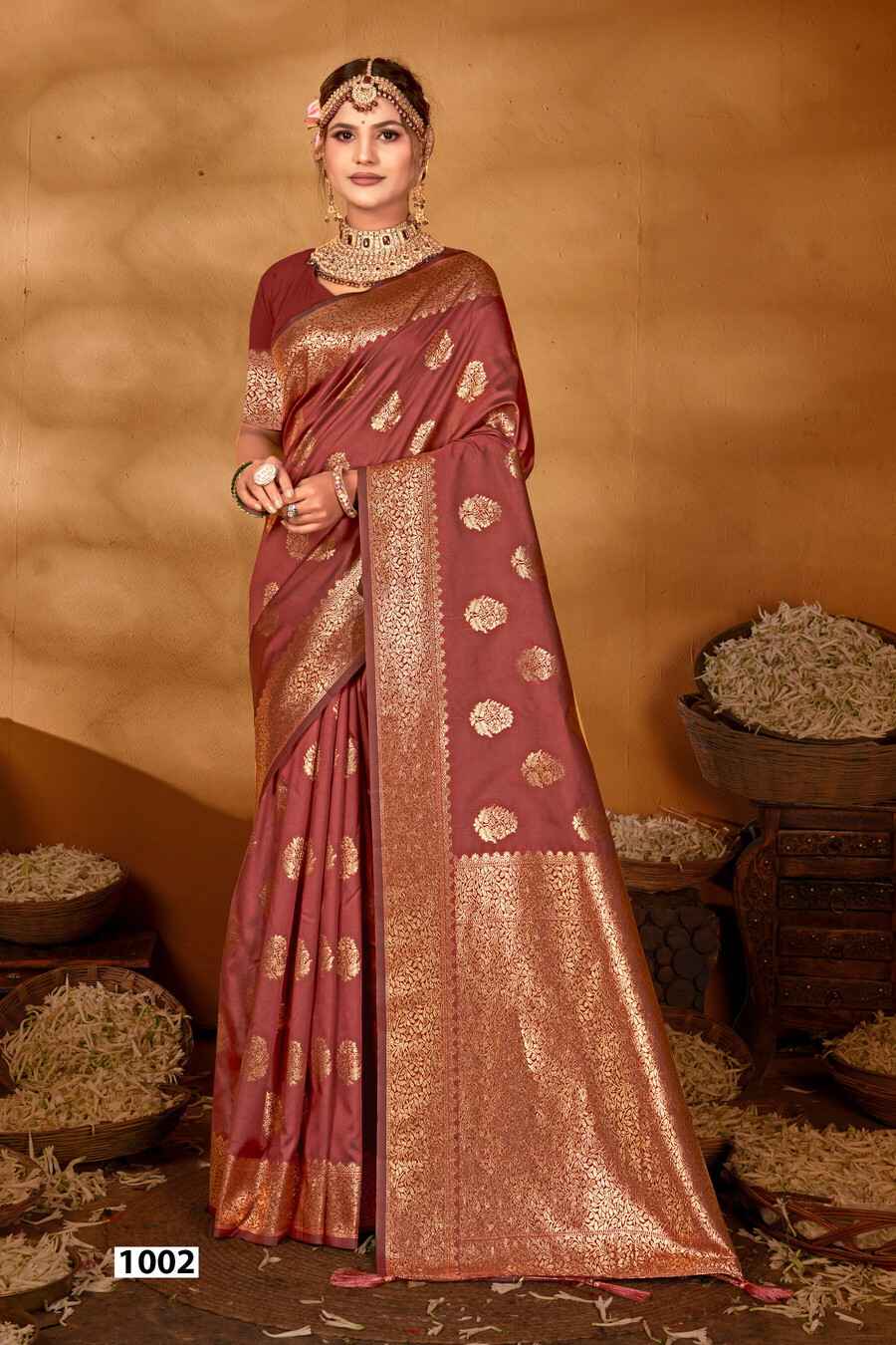 Saroj Samaira Silk Vol 1 Traditional Silk Saree Wholesale Rate ( 4 Pcs Catalog )