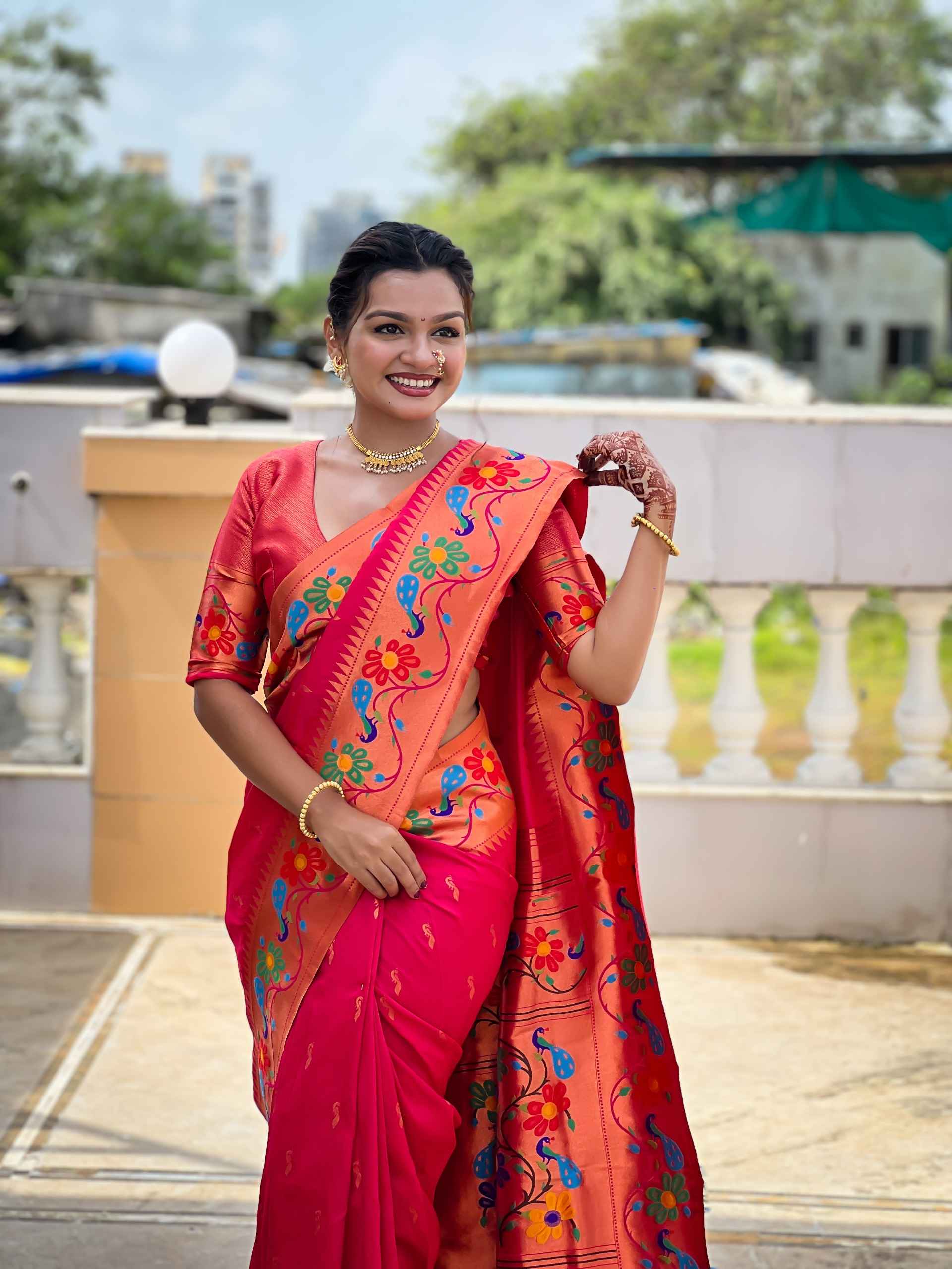 Siyapati Anuradha Paithani Soft Pethani zari silk saree Wholesale Surat ( 4 Pcs Catalogue )