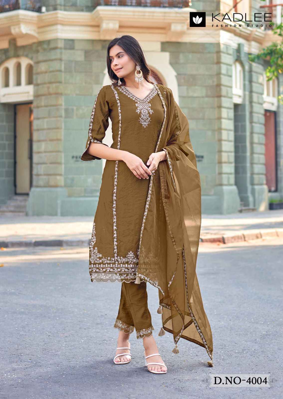 Kadlee Risha Viscose Kurti Combo Set Wholesale Rate ( 6 Pcs Catalog )