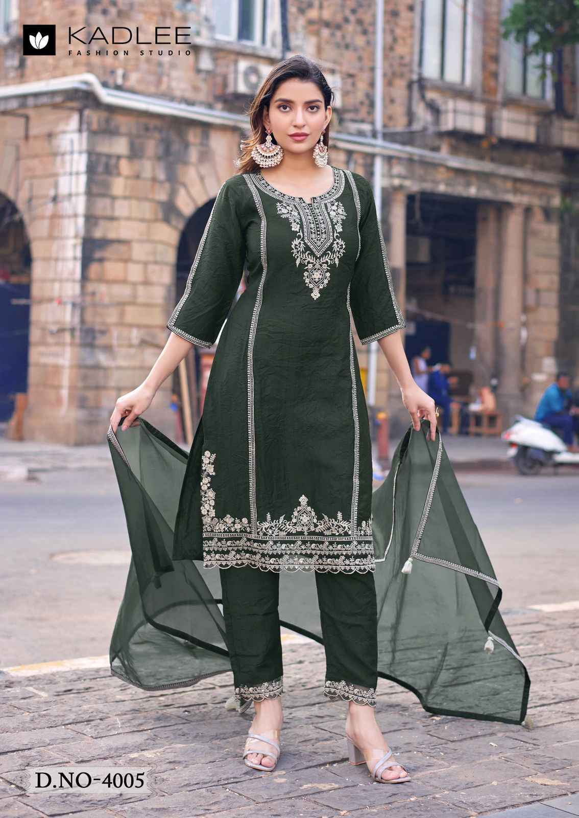 Kadlee Risha Viscose Kurti Combo Set Wholesale Rate ( 6 Pcs Catalog )