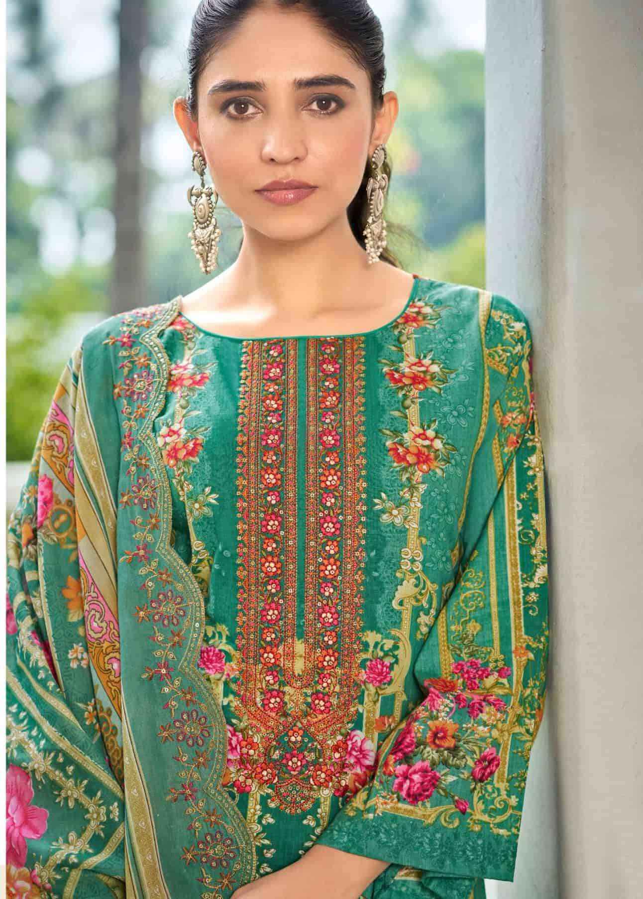 Riaz Arts Farah Exclusive Design Cotton Ladies Salwar Kameez Wholesale Rate ( 6 Pcs Catalog )