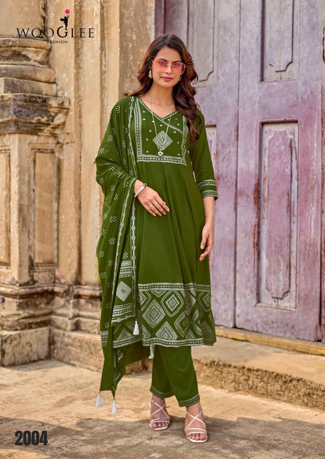 Wooglee Rangveli Rayon Kurti Combo Set Wholesale Rate ( 4 Pcs Catalog )