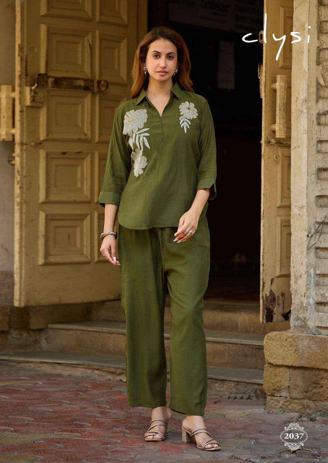 Clysi Avira Viscose Top With Bottom co ord set Wholesale Online Price ( 6 pcs Catalogue )