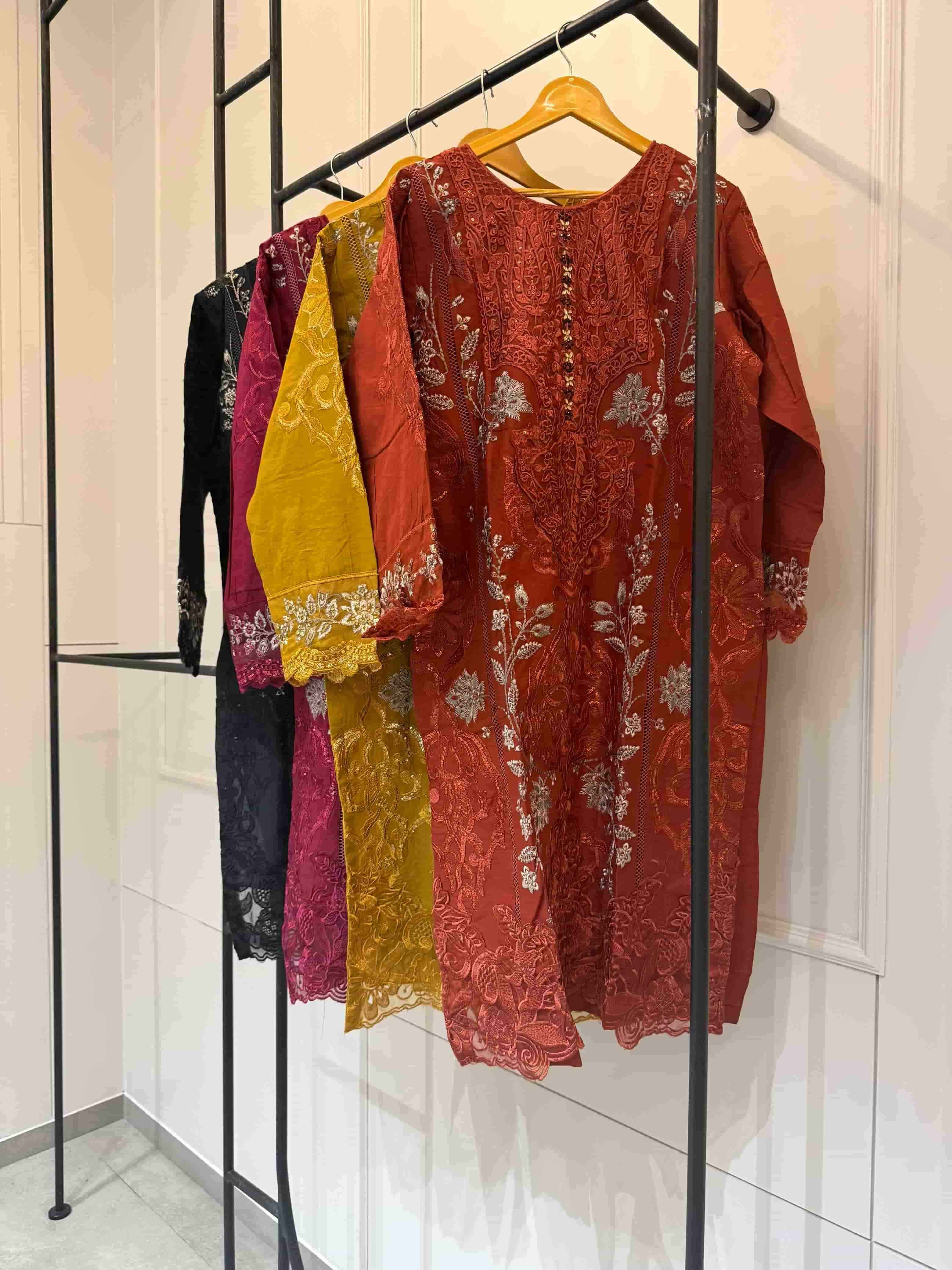 Shree Fabs Sr 2496 Abcd Designer Pakistani Readymade Suit Wholesale Rate ( 4 Pcs Catalog )