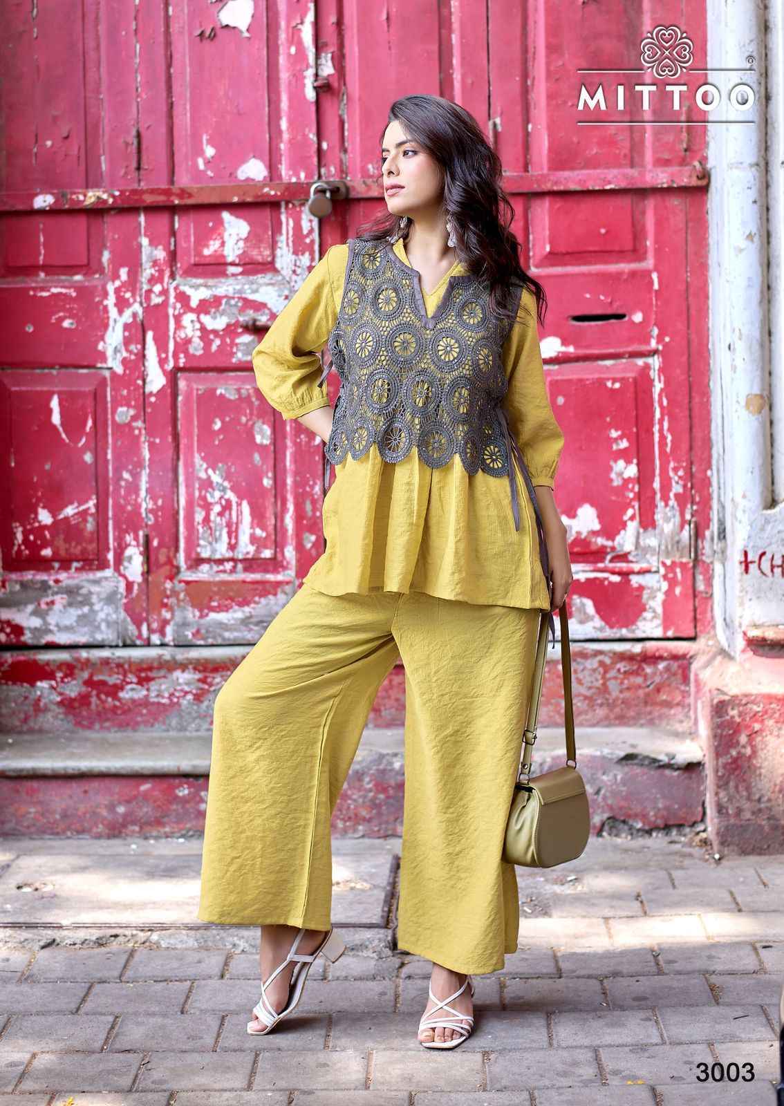 Mittoo Beauty Line Viscose Kurti Combo Set _ Wholesale Surat Price ( 4 Pcs Catalog )