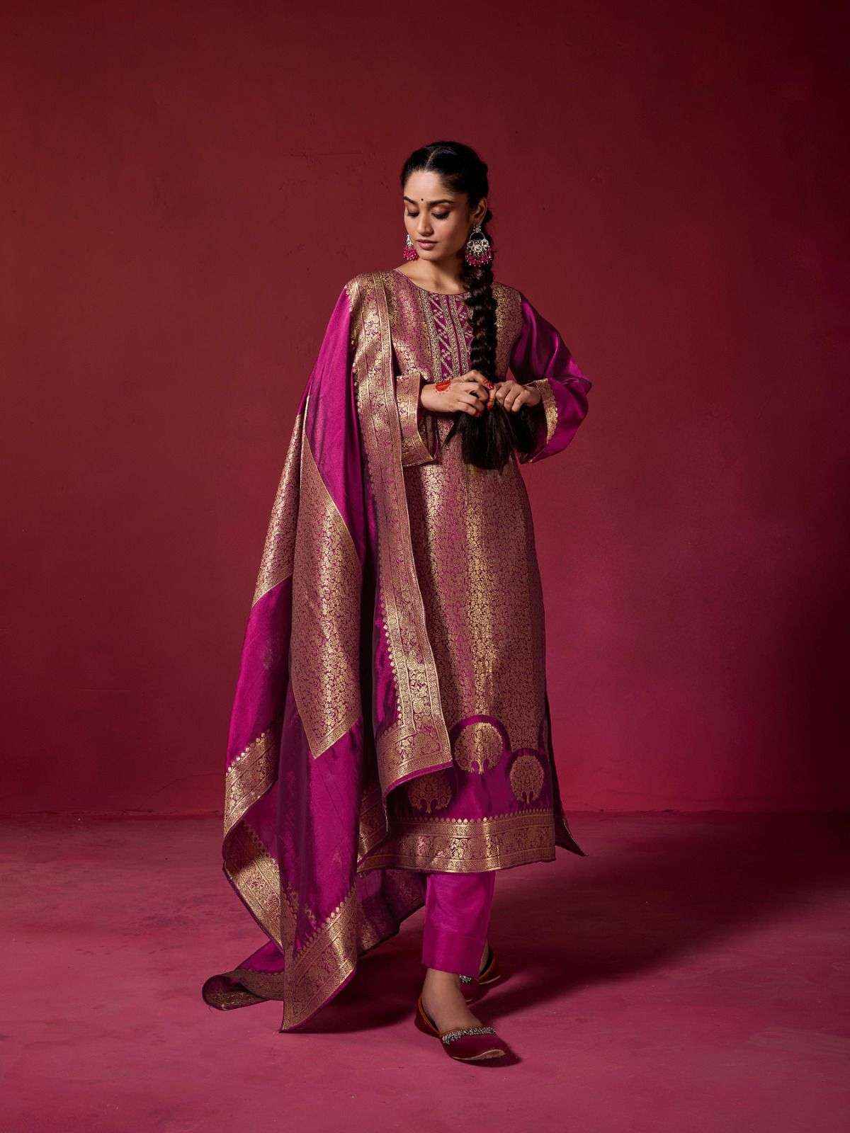Ibiza Sakhi Partywear Style Jacquard Salwar Suit _ Surat Wholesale Market Price ( 4 Pcs Catalog )