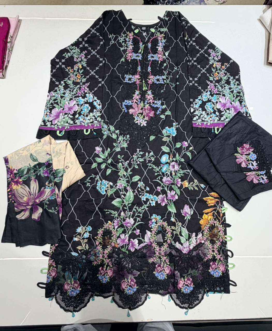 Shree Fabs Elaf Signature Vol 3 Pakistani Readymade Suits ( 8 Pcs Catalogue )