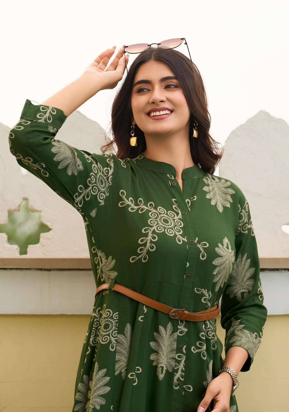 Mittoo Belt Vol 28 Reyon Kurti At Wholesale Price 6 Pcs Catalog
